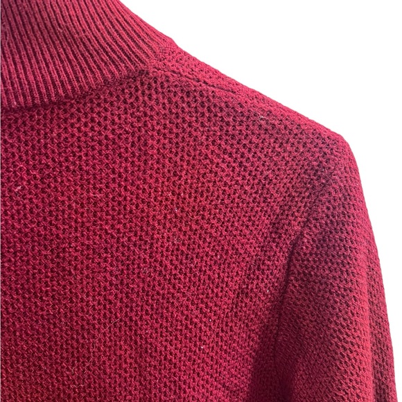 Vineyard Vines 1/4 Zip Sweater - Picture 6 of 7